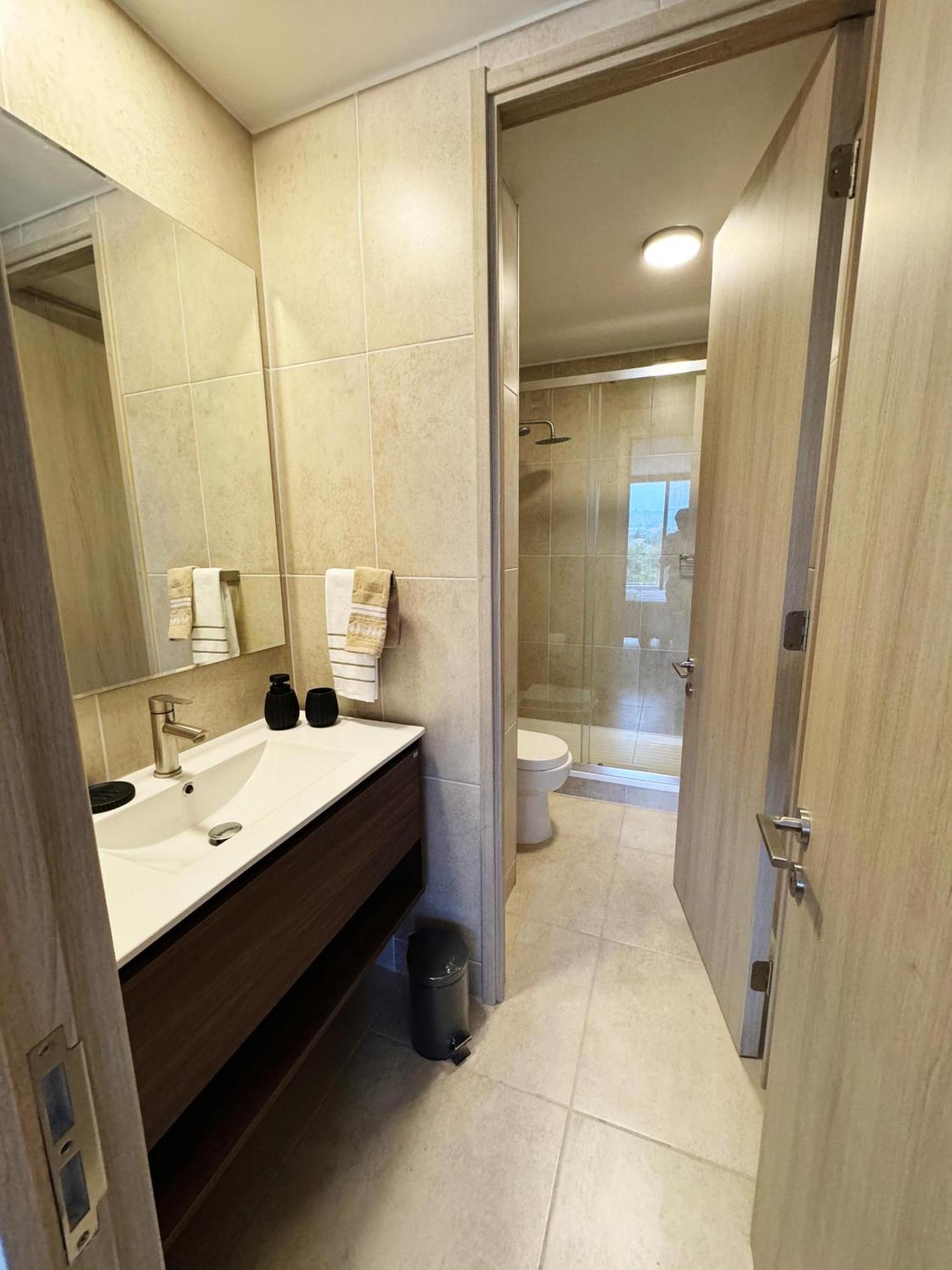 Moderno Departamento Vanguardista En El Corazon De Condes Apartamento *